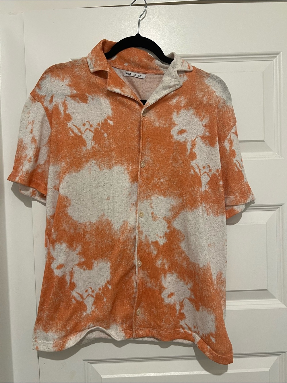 Zara Men’s Orange Tie-Dye Short Sleeve Shirt
